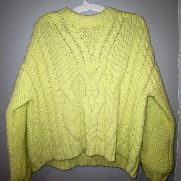 Aerie Chunky Cable Knit Sweater 🍐 - Picture 2 of 8